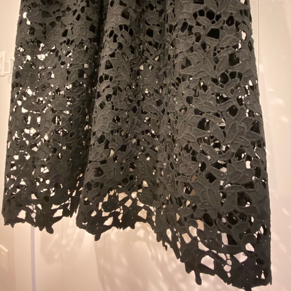 Astr the label, small, black - Picture 4 of 4